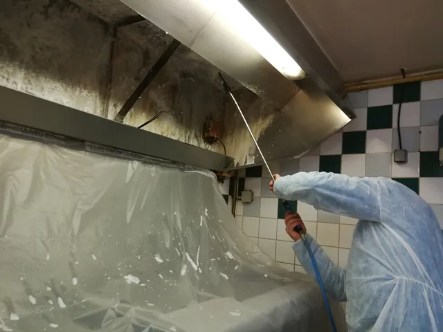 Société de nettoyage de restaurant, dégraissage de hotte à Nice